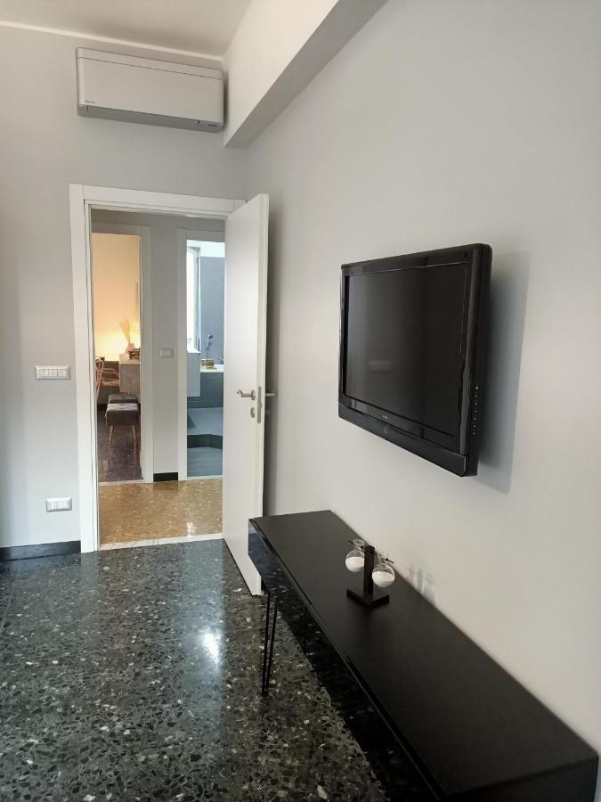 La Casa di Noemi Appartement Savona Buitenkant foto