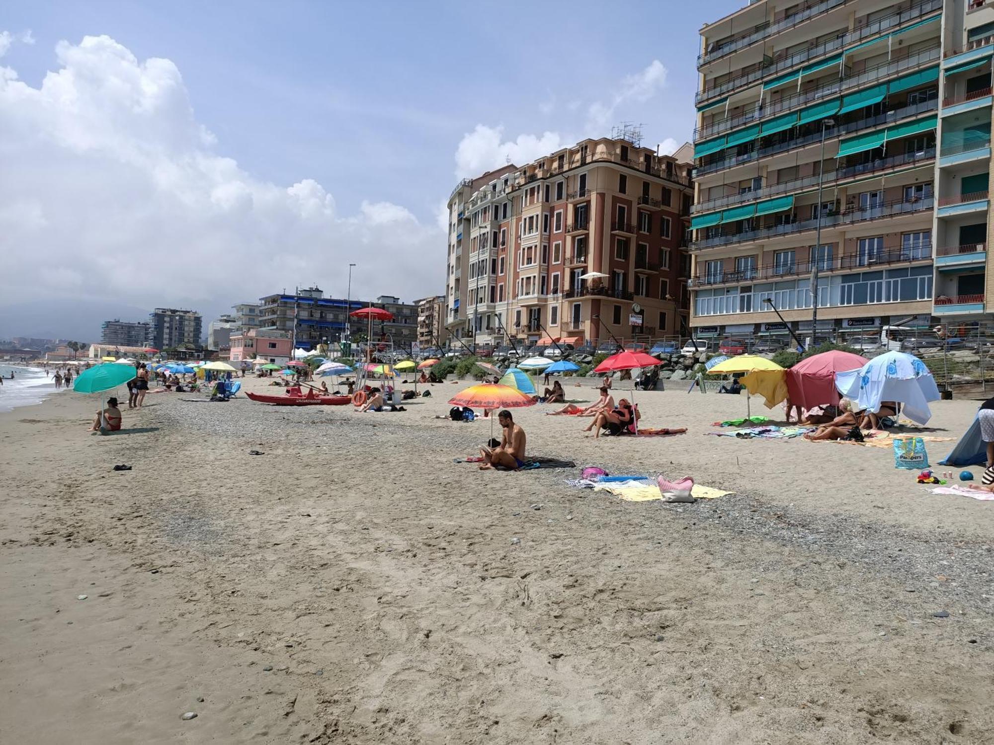 La Casa di Noemi Appartement Savona Buitenkant foto